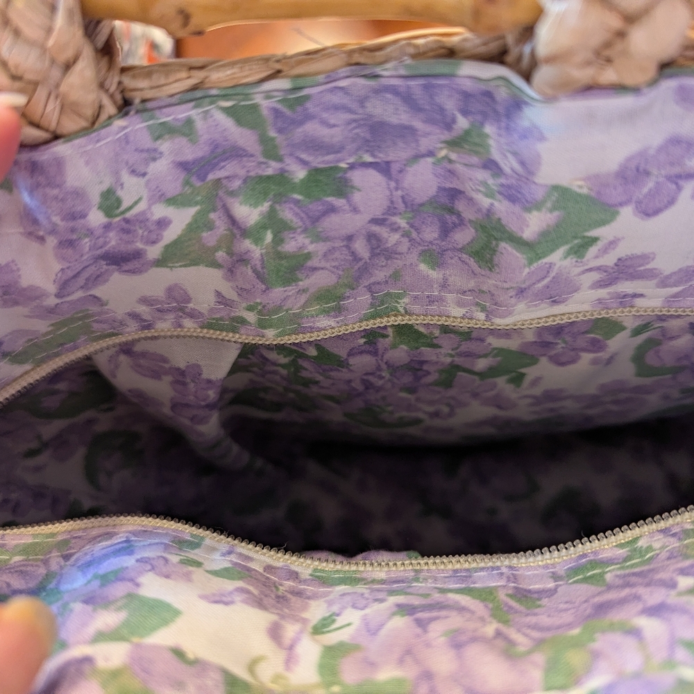 Capelli Elegant Floral Embroidered Straw Tote - Picture 8 of 8